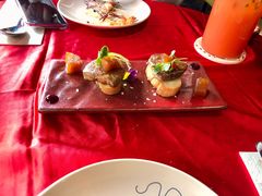 香煎鹅肝配焦糖苹果-BROWNSTONE布朗石西班牙餐厅(富城店)