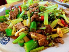 小炒牛肉-小天府川菜馆(魏公村店)