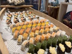 -大中华希尔顿酒店-念自助餐·嗨啤·小龙虾