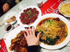 -吴记酱骨炖菜馆(西大直街店)