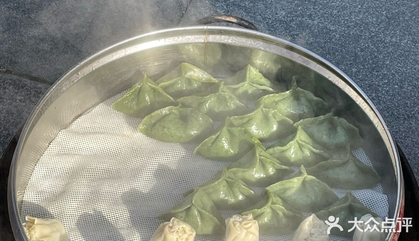 今日路过菜场，清明果已上市