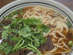 -小马牛肉面·牛骨熬制(南京博物院店)