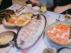 -泓炙颐凤鲜海鲜火锅料理(桐乡店)