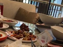 -浅深(世茂滨江精品店)