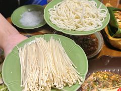 -雀舞云南菜(天津天河城购物中心店)