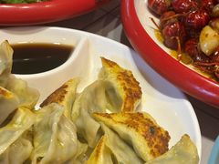 -顶峰夜宴·龙虾烧烤大排档(九江学院店)