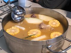 -肥仔文澳门猪骨煲(南京西路店)