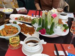 -若蘭慈·无国界素食料理(欢乐海岸店)