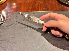 -恰餐厅及酒吧 CHAR Bar & Grill (北京丽都皇冠假日店)