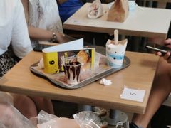 -麦当劳(虹桥南丰城店)