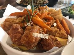 炸物拼盘-静香HOUSE·全时段融合餐厅(七星欢乐颂店)