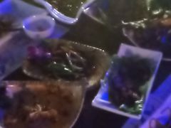-月亮眼花园餐厅书吧酒吧