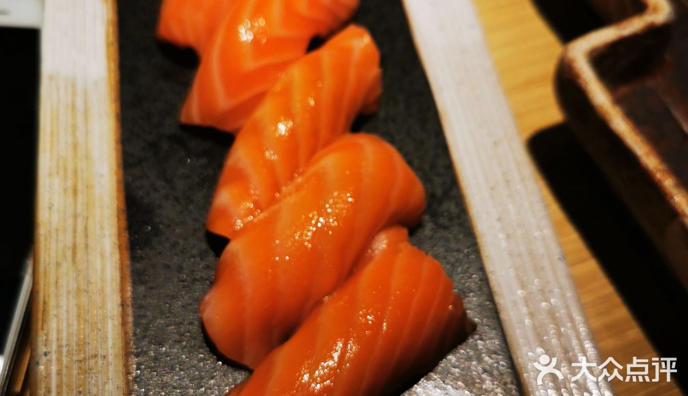    寿司探店，周末美食之行