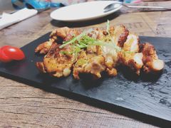 -HIGH FIVE哈福手工汉堡(桂林路店)