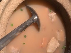 -小凤庭·地道湖北菜武昌鱼·藕汤(38年黄鹤楼店)