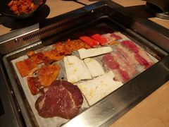 -新石器烤肉(周浦万达店)