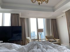 -广州富力丽思卡尔顿酒店