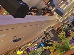 -六福烧烤酒馆(秦隆步行街店)