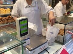 -上海哈尔滨食品厂(汇联商厦店)