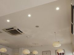 -邻家小馆(银都店)