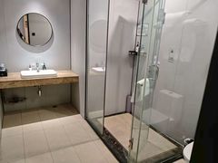 -网鱼电竞酒店(广州会展中心广州塔店)