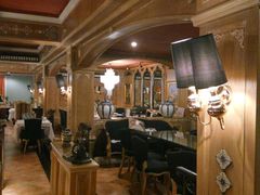 大堂-火车头法国西餐厅