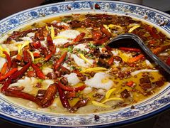 -桂二老坛酸菜鱼(三街两巷店)