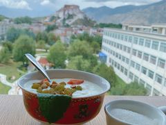 -平措康桑·和牛自助观景餐厅(布达拉宫店)