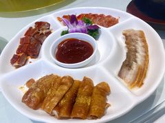 烧腊拼盘-周锦记广式餐厅(格林生活坊2期店)