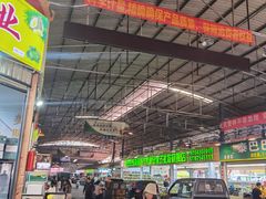-曼阁市场水果批发市场