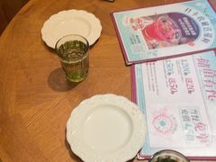 -秘密旅行Bonjour(黑金冠 江南西店)