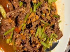 小炒黄牛肉-湘满甲·黄焖甲鱼创始者·湘菜·鲁菜(潘家园店)
