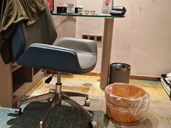 -华海酒店(茂名高铁站店)