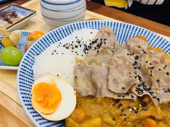 咖喱肥牛饭-肥朵食堂(带梦胡同店)