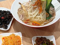 -鼎义丰功夫面(星光大道店)
