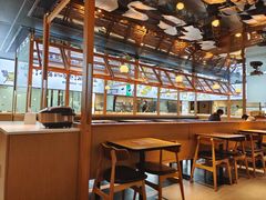 大堂-老乡鸡(上海品尊国际中心店)