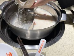 -煲大王猪肚鸡·椰子鸡火锅(红谷滩万达店)