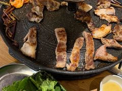 -江南猪肉商会无限续吃(弘大店)