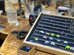-十八字金·银饰·拼豆·开蚌DIY(魏公芳华里店)