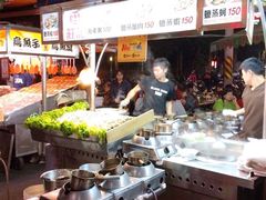 -六合夜市