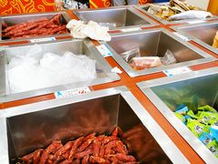 自助取餐区-万隆火腿庄