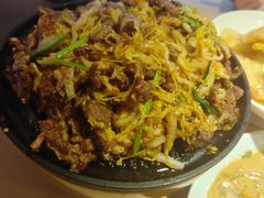 -关东小磨东北菜(上海长风大悦城店)