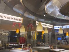 -老房老舍重庆火锅(假日城市店)