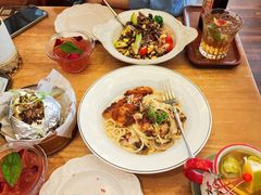 -秘密旅行Bonjour(黑金冠 江南西店)