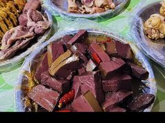 鸡血-梁老三麻辣鸡头(汝河小区店)