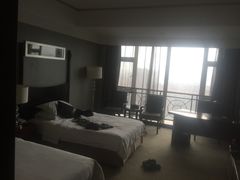 -宜昌均瑶国际酒店(宜昌CBD购物中心夷陵广场店)