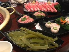 -重庆爽翻天老火锅(临平万达广场店)