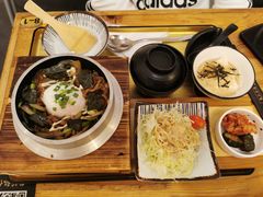 烧肉饭-雷门拉面·现熬骨汤(凯德来福士店)
