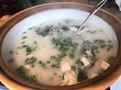 -姜君·千岛湖鱼头馆(浦东大道店)