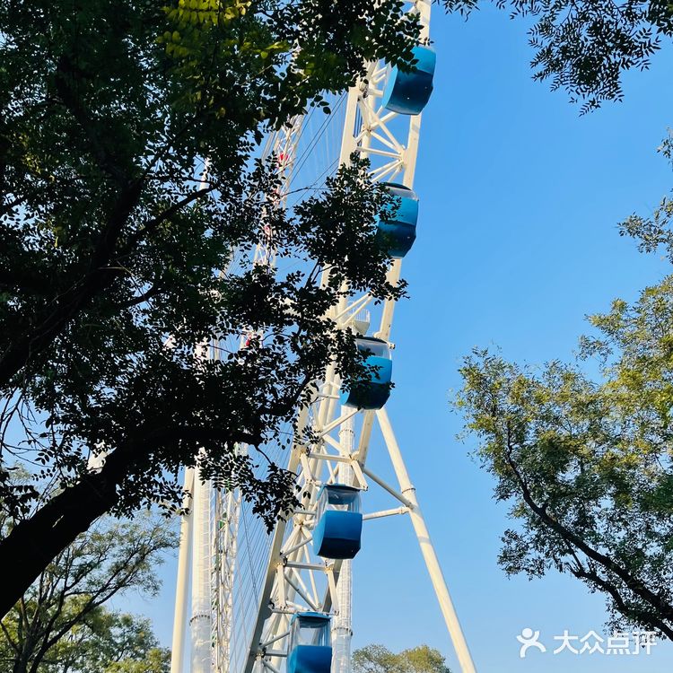 北京｜曾经的游乐园久违的摩天轮已免费重开